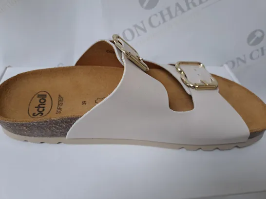 BOXED SCHOLL SANDLES IN CREAM SIZE 6