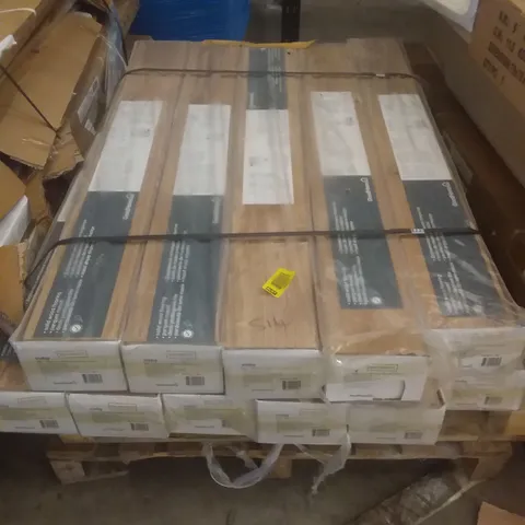 PALLET OF SOLID NATURAL HARDWOOD OAK WOOD FLOORING