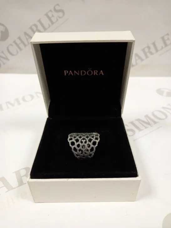 PANDORA SILVER EFFECT RING 