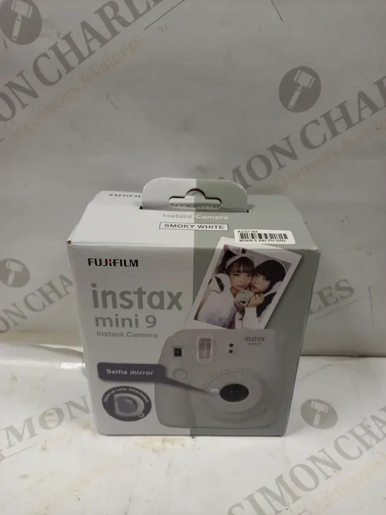 FUJIFILM INSTAX MINI 9 INSTANT CAMERA  RRP £69.99