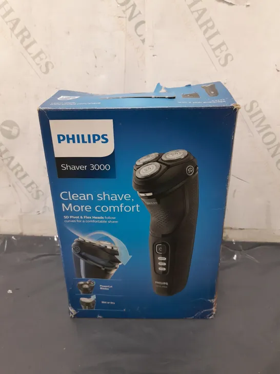 BOXED PHILIPS SHAVER 3000