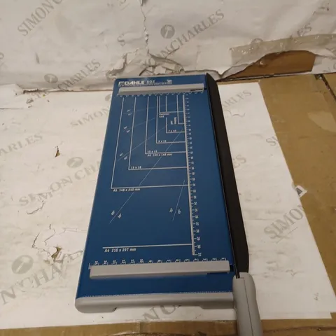 DAHLE 502 GUILLOTINE PAPER CUTTER