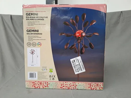 BOXED GEMINI WIND SPINNER