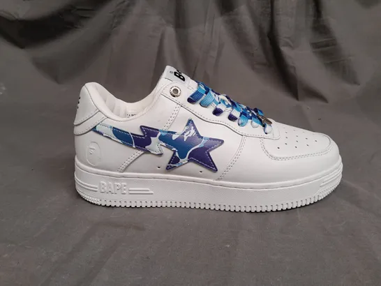 PAIR OF BATHING APE WHITE TRAINERS SIZE UK 7.5