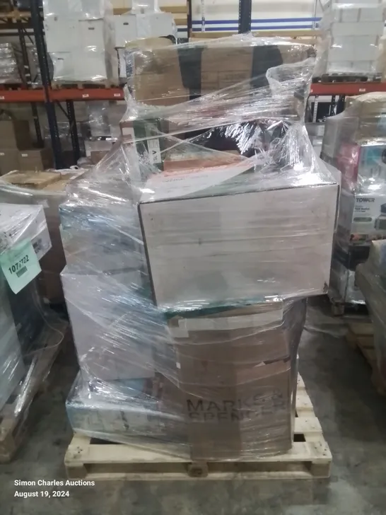 PALLET OF APPROXIMATELY 26 UNPROCESSED RAW RETURN HOUSEHOLD AND ELECTRICAL GOODS TO INCLUDE;