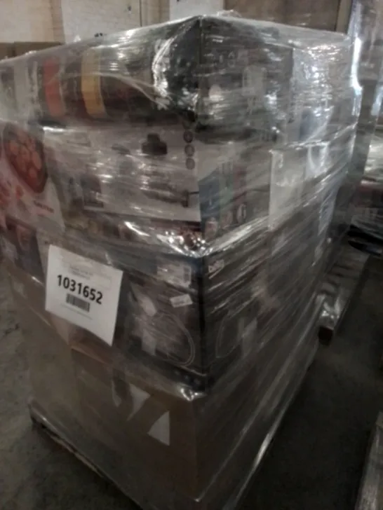 PALLET OF APPROXIMATELY 29 UNPROCESSED RAW RETURN HOUSEHOLD AND ELECTRICAL GOODS TO INCLUDE;