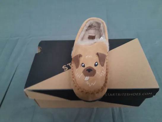 BOXED PAIR OF STARTRITESHOES GO SNUGGLE TAN SUEDE DOG SHOES SIZE EU 30