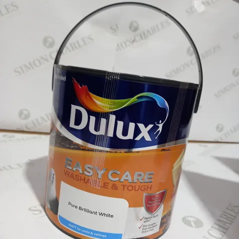 DULUX EASYCARE PURE BRILLIANT WHITE MATT EMULSION PAINT, 2.5L