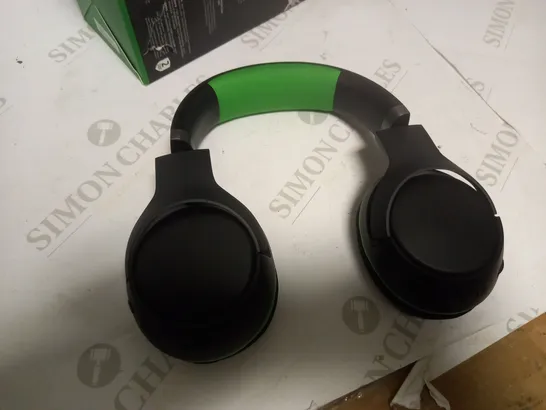 RAZER KAIRA XBOX WIRELESS HEADSET, BLACK/GREEN