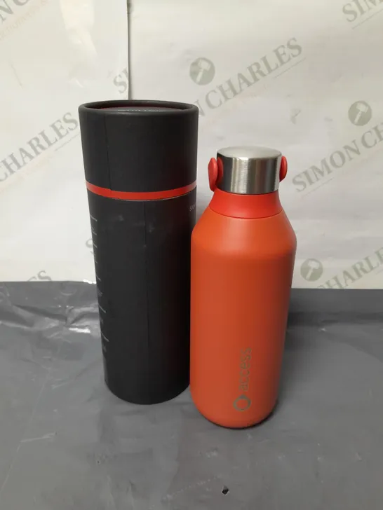 BOXED CHILLY'S SERIES 2 WATER BOTTLE RED