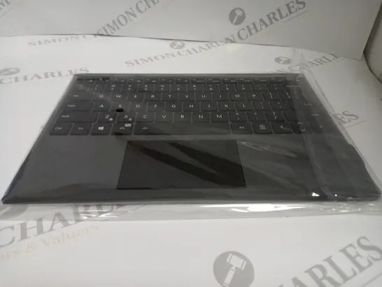 BOXED WIRELESS KEYBOARD WITH BACKLIT 