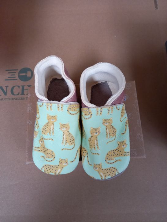 BOXED PAIR INCH BLUE CHILDRENS SHOES, EMBROIRDERED WITH "ELSPETH" AND "STARGIRL" UK SIZE NOT GIVEN
