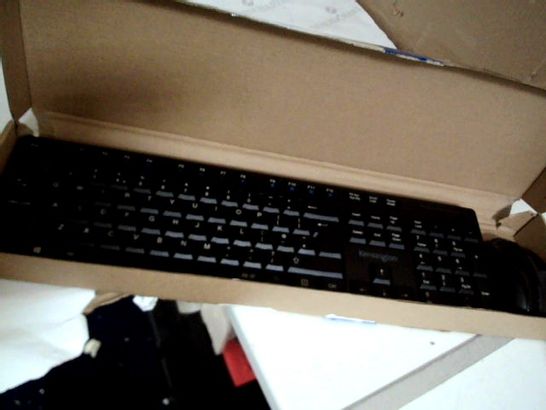 KENSINGTON PRO FIT LOW-PROFILE WIRELESS KEYBOARD AND MOUSE SET