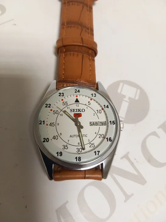 SEIKO BROWN STRAP WRIST WATCH