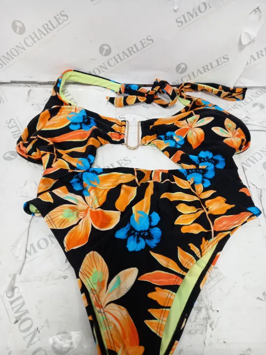 WOMANS RIVER ISLAND SWIMSUIT WITH FLOWER PRINT - UK 12