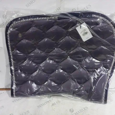 SADDLE PAD JUMP SIGNATURE IN PURPLE