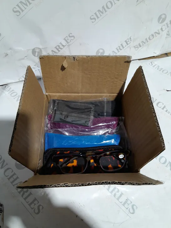 BOX OF 4 ASSORTED GLASSES