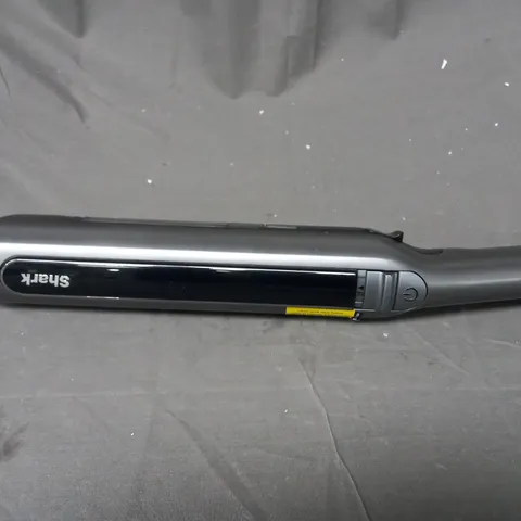 BOXED SHARK WANDVAC 2-IN-1 LIGHTWEIGHT CORDLESS HANDHELD VACUUM CLEANER