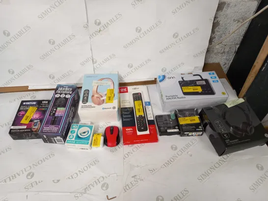 LOT OF APPROXIMATELY 5 ASSORTED ELECTRICAL ITEMS TO INCLUDE STATUS REMOTE CONTROLLED LED, WIRELESS JUICEDISCO MICROPHONE, AND PORTABLE RADIO ETC. 