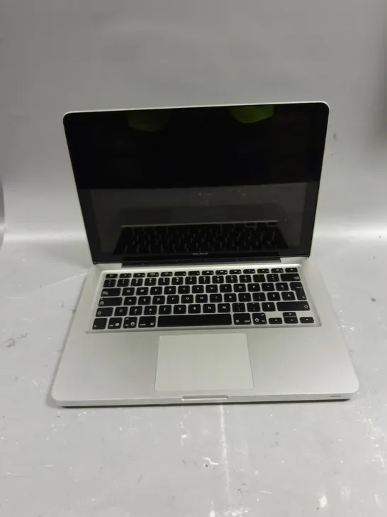 APPLE MACBOOK PRO - A1278 