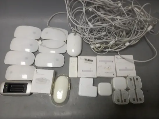 LARGE QUANTITY OF ASSORTED APPLE ACCESSORIES TO INCLUDE WIRELESS MOUSE, POWER ADAPTERS, LIGHTENING DOCKS AND WIRED EARPHONES