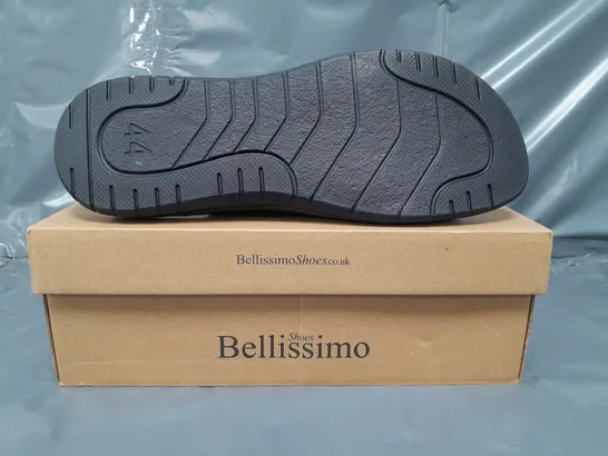 BOXED PAIR OF BELLISSIMO OPEN TOE SANDALS IN BLUE SIZE 5