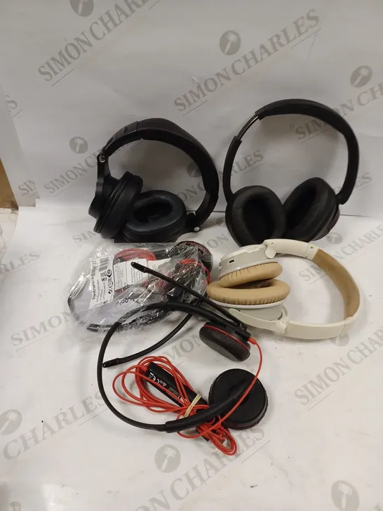 BOX TO CONTAIN APPROX. 10 X ASSORTED AUDIO PRODUCTS. INCLUDES HEADPHONE & EARPHONES. BRANDS VARY 