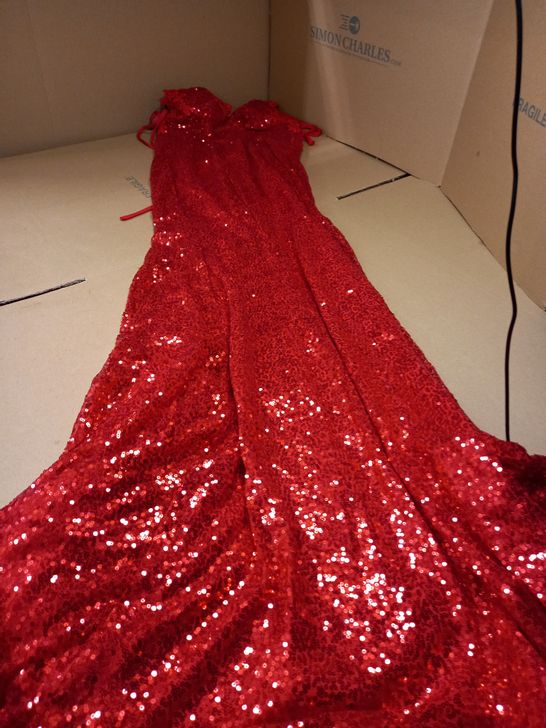 DESIGNER STARTLING RED/SEQUIN DETAILED EVENING/OCCASION DRESS 