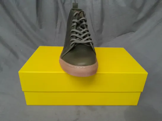 BOXED PAIR OF GORAL ANKLE BOOTS IN GREEN SIZE 10