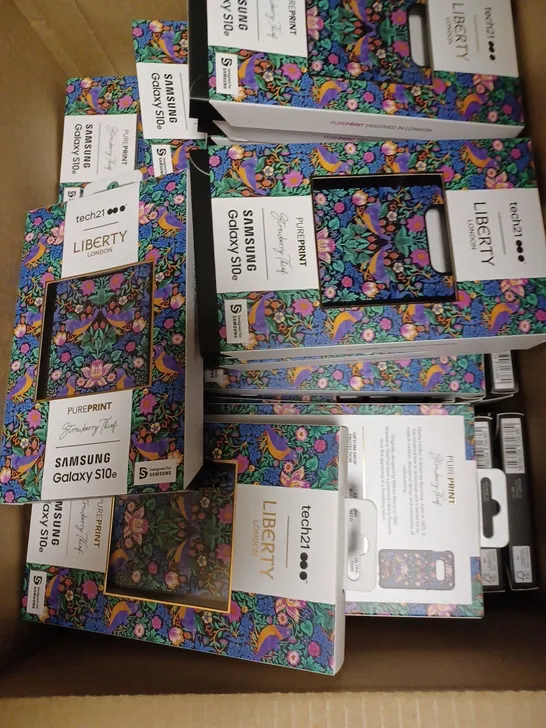 BOX OF 64 TECH 21 LIBERTY LONDON SAMSUNG GALAXY S10e 