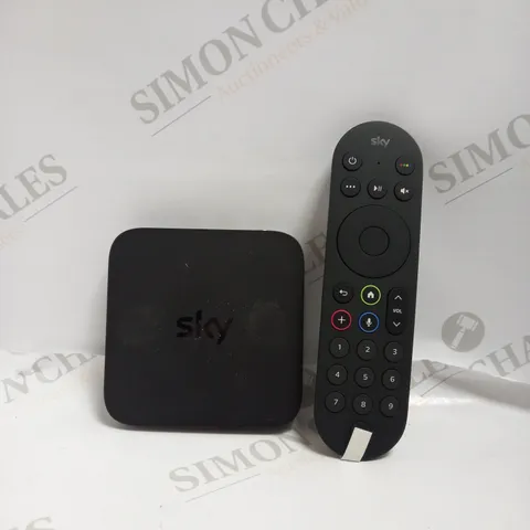 SKY STREAM PUCK TV BOX: MODEL: IP061-EF-ANT