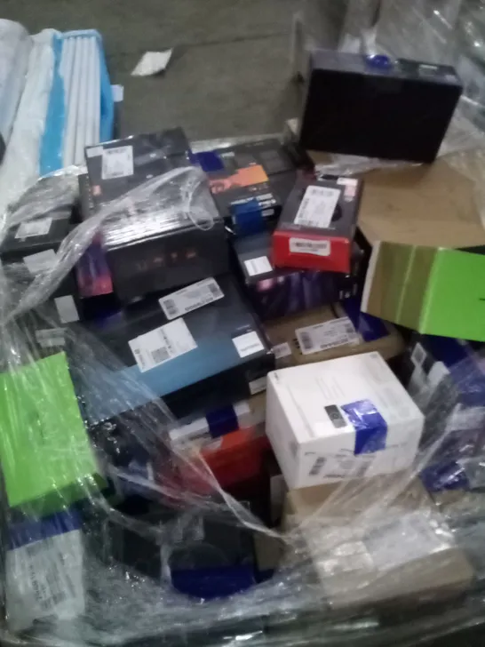 PALLET OF APPROXIMATELY 188 ASSORTED HIGH VALUE ELECTRICAL ITEMS TO INCLUDE LED LIGHTING , COMPUTER MOUSES , GAMING HEADSETS , ETC 