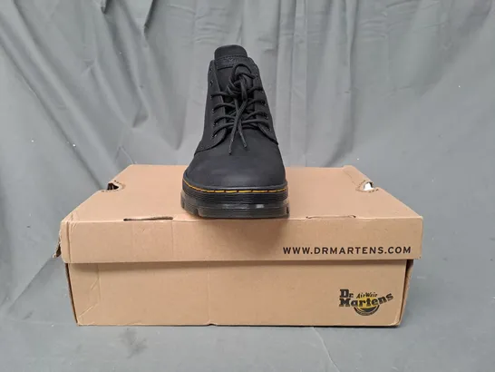 BOXED PAIR OF DR MARTENS BONNY LEATHER SHOES IN BLACK UK SIZE 11