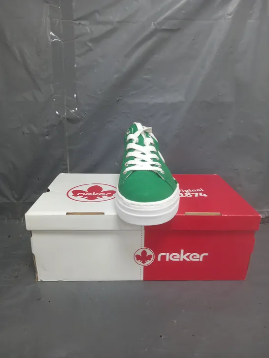 RIEKER PLATFORM TRAINERS GREEN SIZE 6