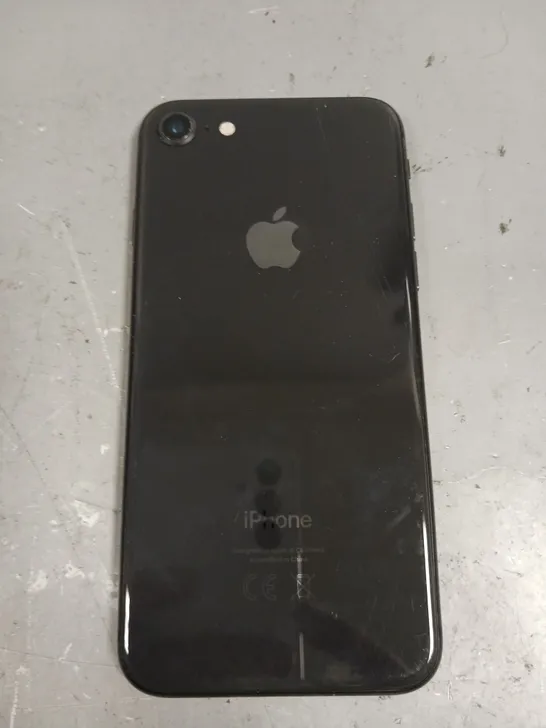 APPLE IPHONE 8 SMARTPHONE 