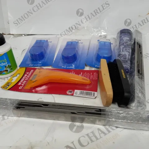  BOX OF ASSORTED HOUSEHOLD ITEMS