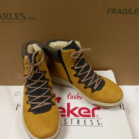 RIEKER LACE BOOT YELLOW - SIZE 6.5