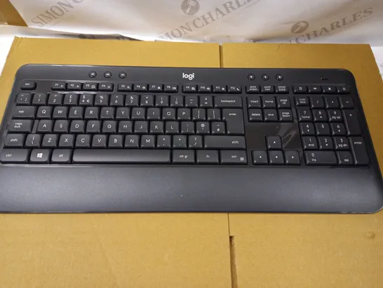 LOGITECH MK540 WIRELESS KEYBOARD