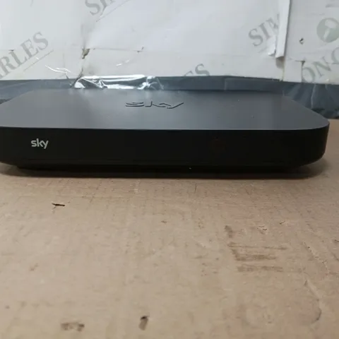 SKY TV BOX 