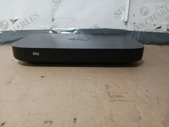 SKY TV BOX 