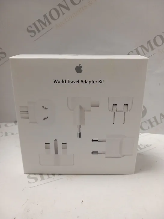 BOXED APPLE WORLD TRAVEL ADAPTER KIT