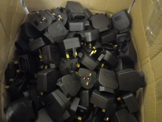 LOT OF APPROXIMATELY 319 - 2 INTO 3 PIN PLUG ADAPTERS