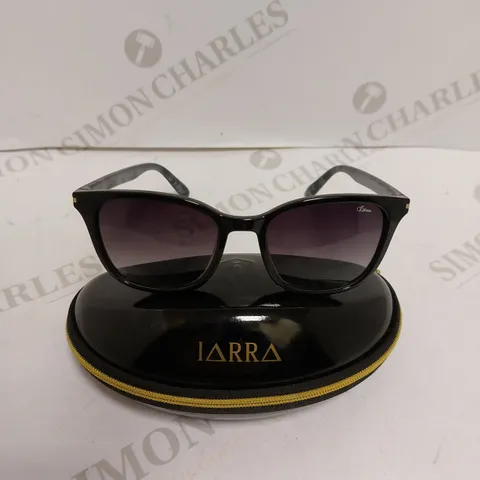 IARRA IA652 BLACK/GREY FRAMED UNISEX SUNGLASSES 