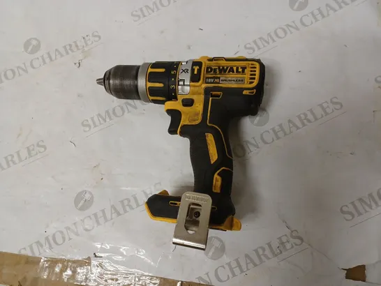 DEWALT DCD795 CORDLESS DRILL