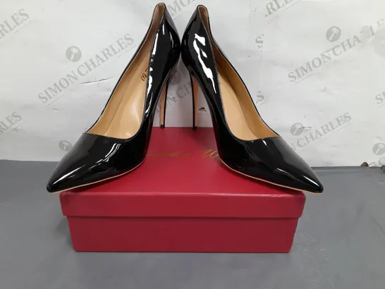 BOXED PAIR OF LUTALICA W POINTED TOE HIGH HEEL SHOES IN BLACK EU SIZE 44