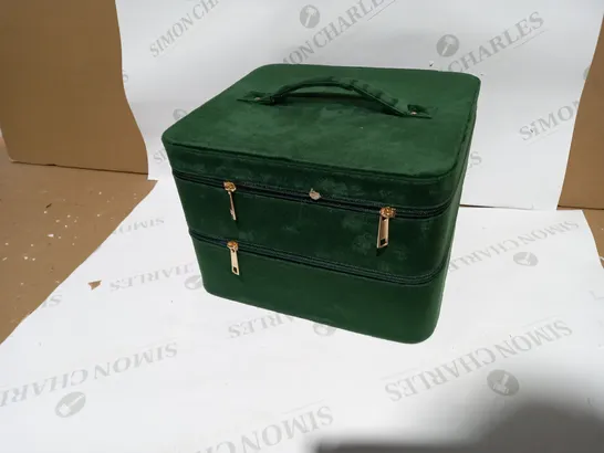 GREEN VANITY BOX