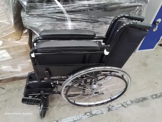 BOXED TRUECARE FOLDING WHEELCHAIR BOACK Model LCW125