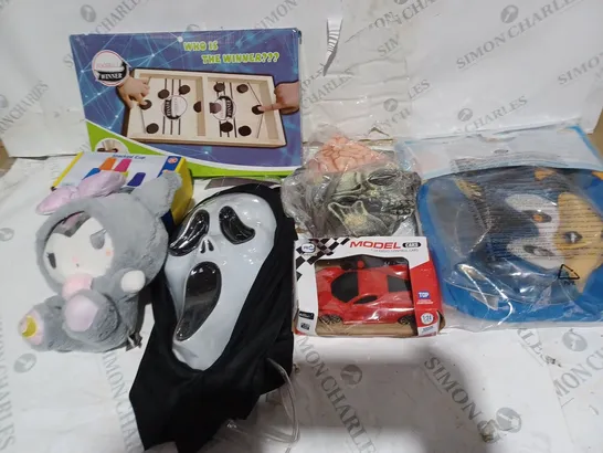 MEDIUM BOX OF ASSORTED TOYS TO INCUDE TEDDIES, SONIC COSTUME AND GHOSTFACE MASK