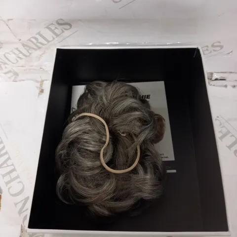 EASILOCKS HD FIBRE ELASTICATED SCRUNCHIE LIGHT GREY