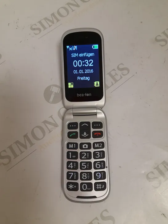 BEAFON SL660 FLIP MOBILE PHONE 